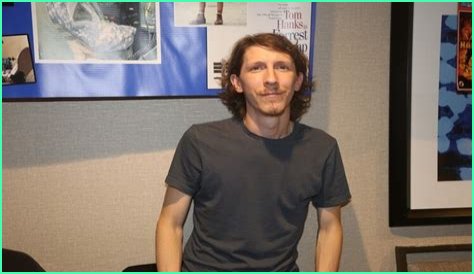 Michael Conner Humphreys Height